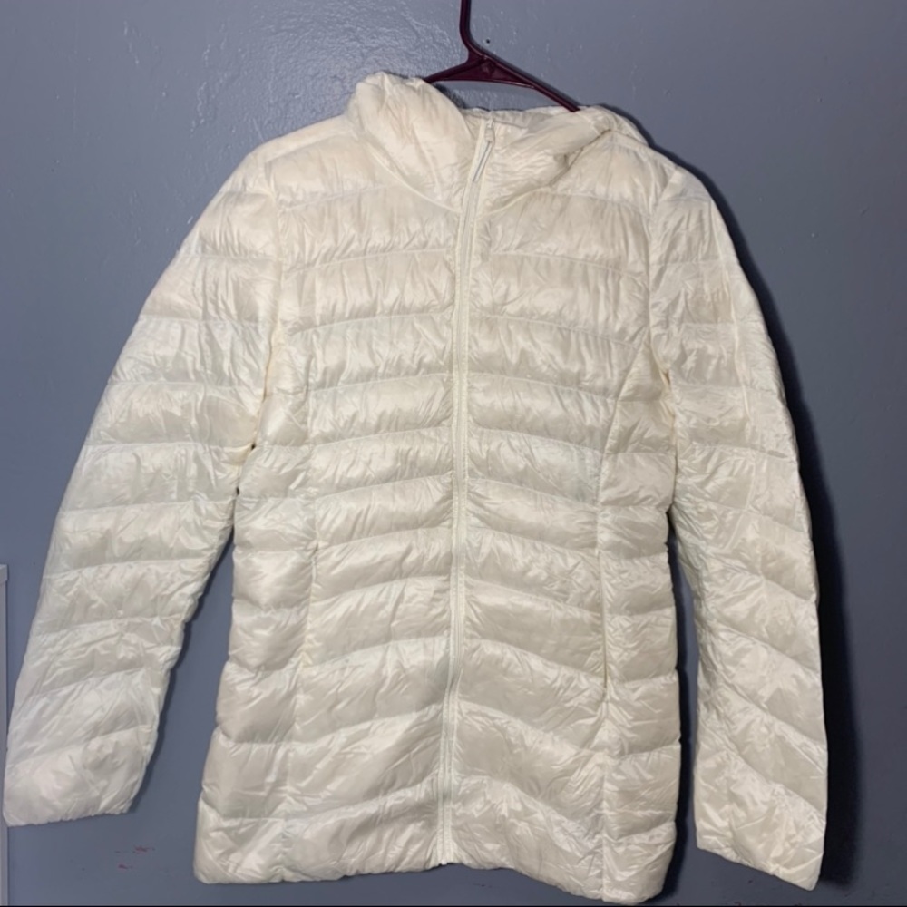 Uniqlo ultra light down women’s jacket size S